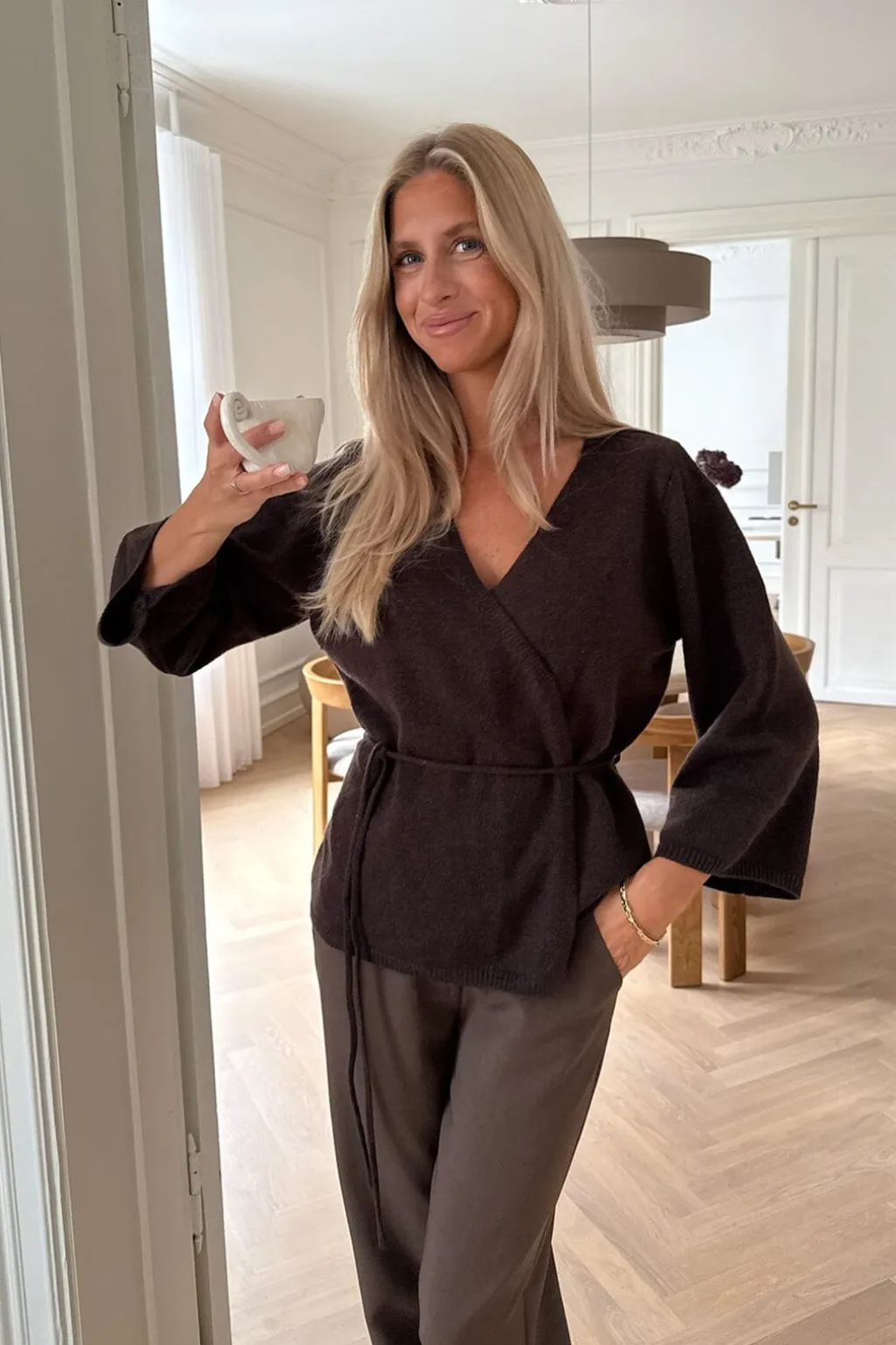 Anneic Cardigan A079-1