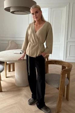 Anneic Cardigan A079-1