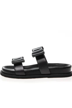 Be My Guest Leather CS8407