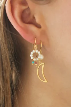 Bella Moon Earring With Pearl Goldenen