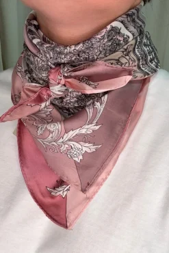 Berit Scarf