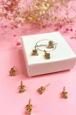 Bogstav ørering Forgyldt med sten