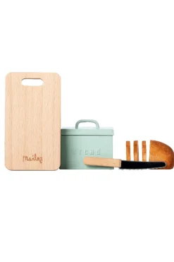Bread Box W. Utensils