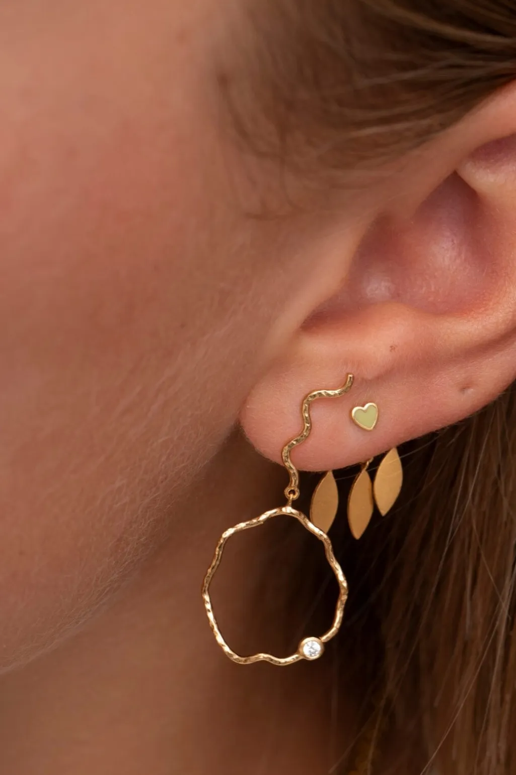 Dancing Three Leaves Behind Ear