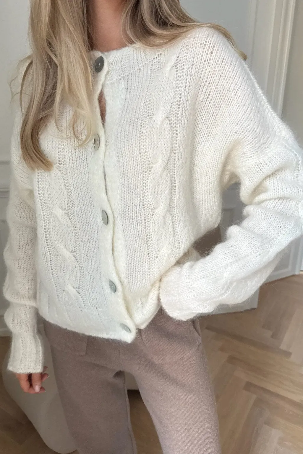 Ditteic Cardigan 3420