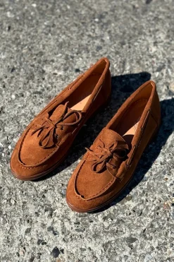 Eglantine Loafer