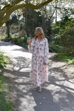 Flounce Skirt AV7040