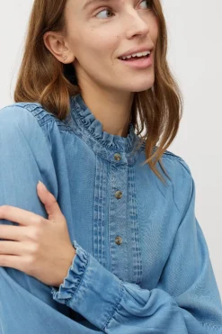 Gabrielle-M 58640542