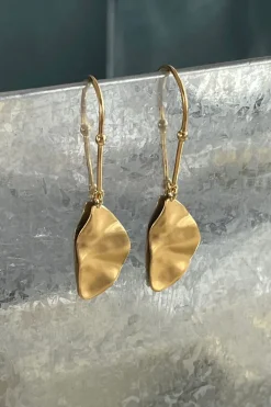 Hook With Goldenenen Refection Moon Earring Right