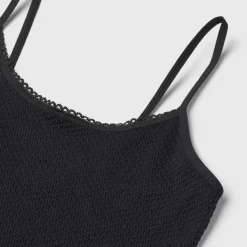 Karina Top w. narrow strap