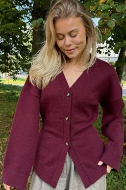 Karmaic Fitted Cardigan H095-3