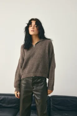 Leondra Pants 14260002