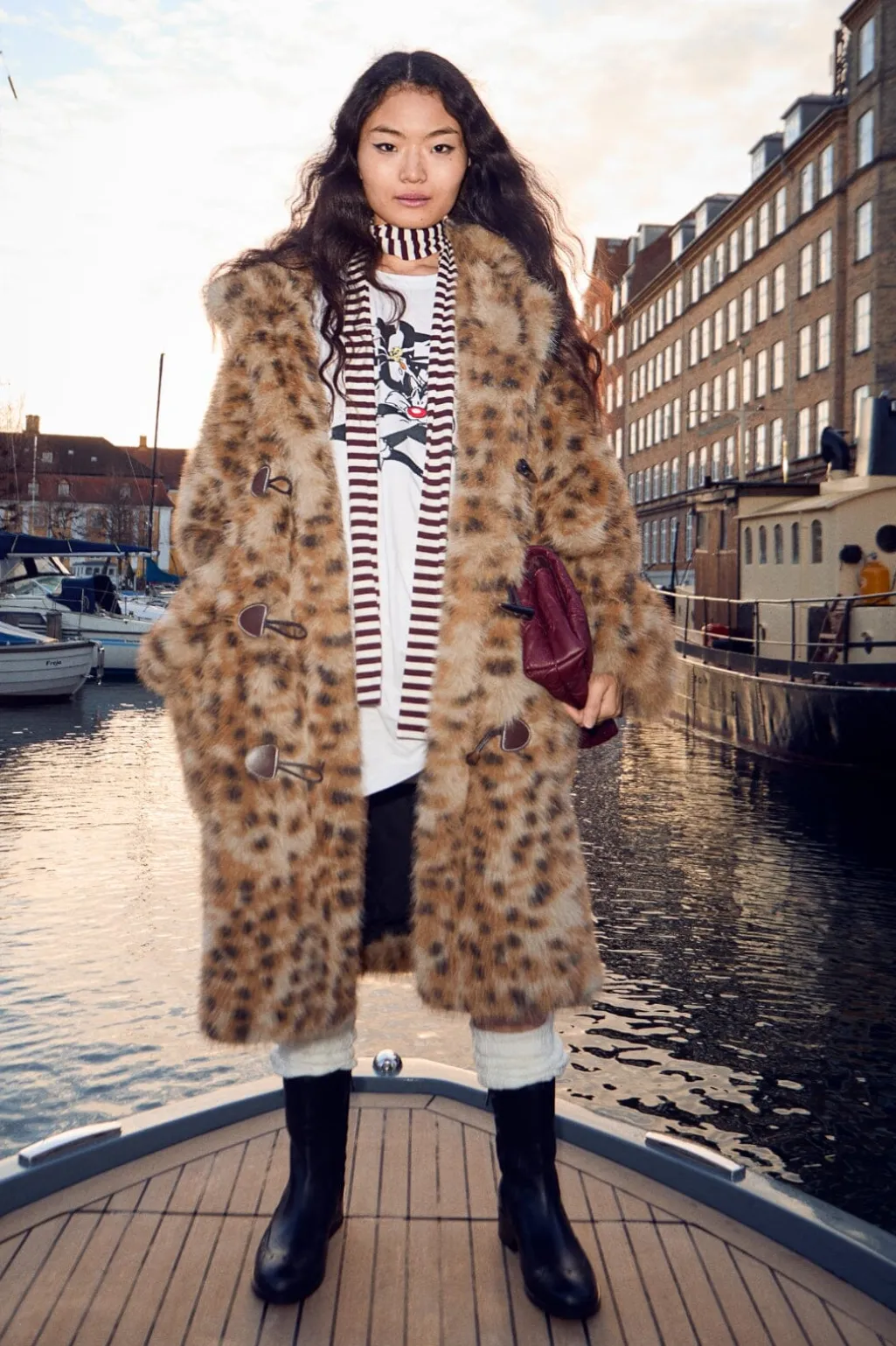 Lessiah 253152825343