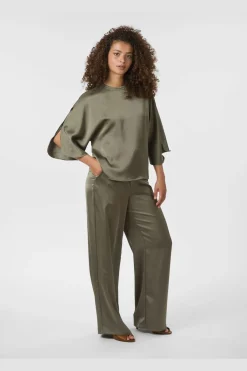 Liora Heavy Sateen Blouse 165567