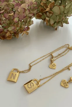 Lock Letters Halskæde