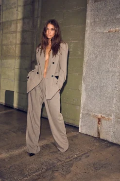 Nicole Low Triangle Blazer HL10368