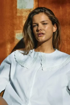 Nmeliza L/S Embr Collar Shirt