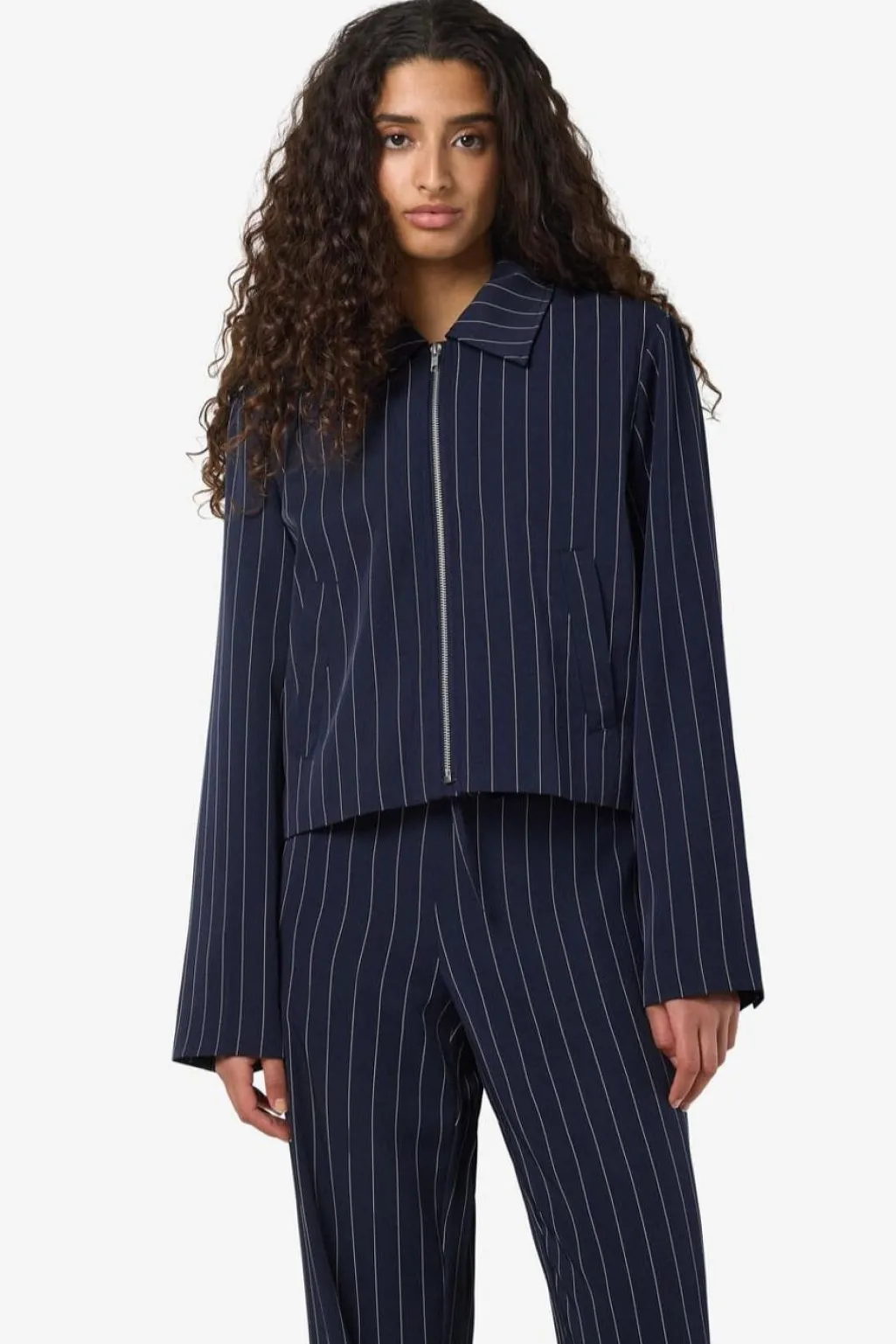 Nmella L/S Pinstripe Jacket Fwd