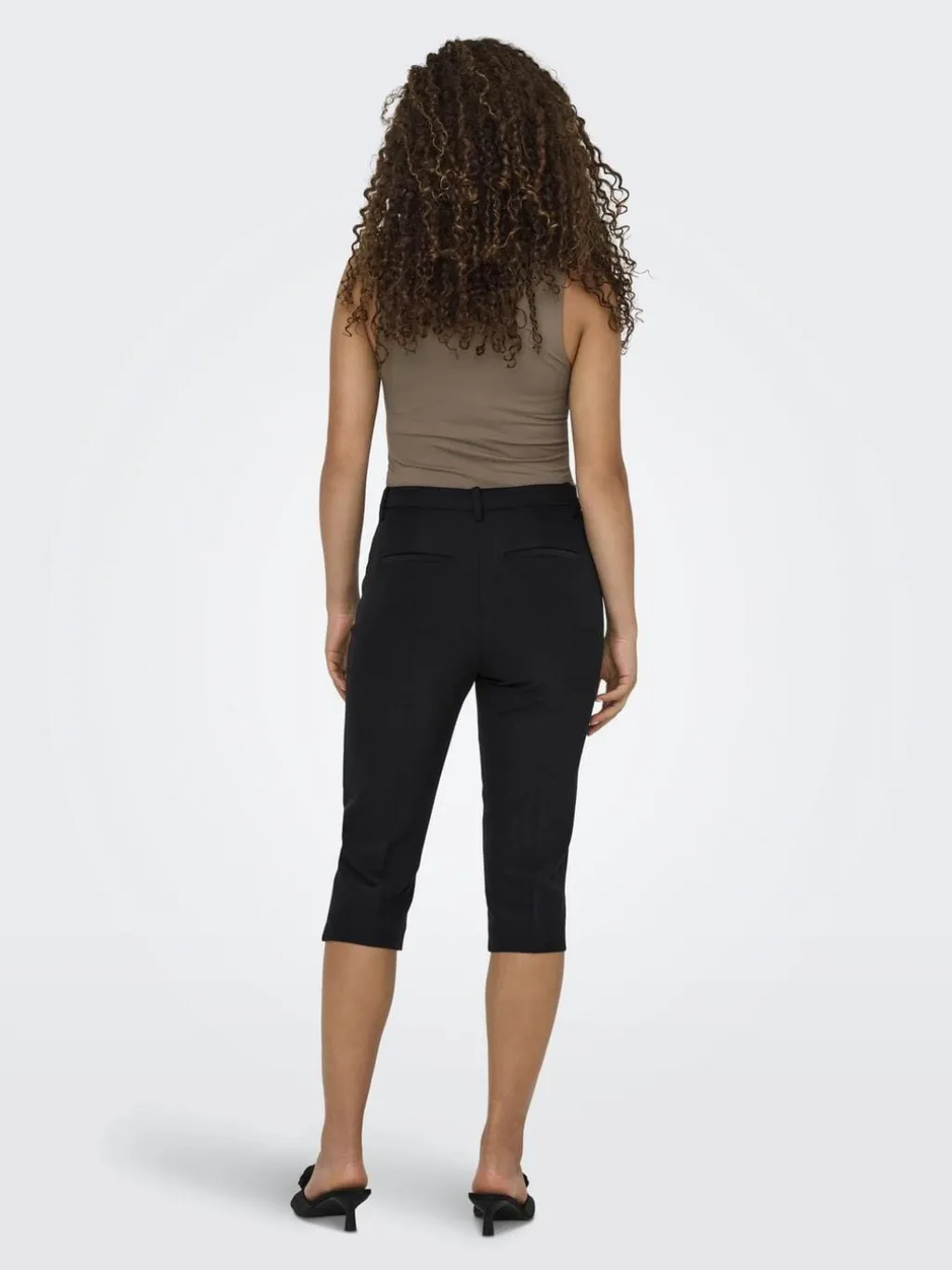 Onlgitta Life Capri Tlr