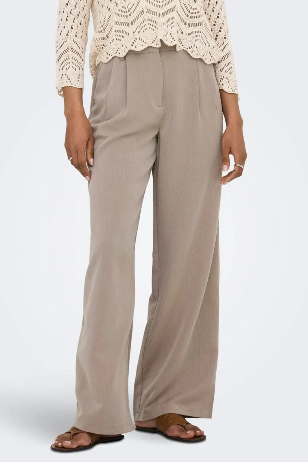 Onlhattie Pleat Str Pant Tlr
