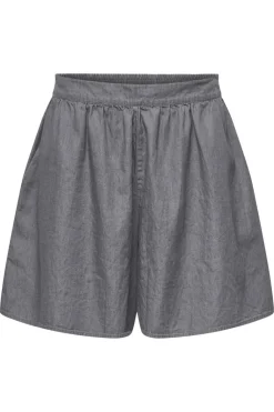 Onlnova Azure Yasmin Shorts