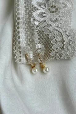 Pearl And Stone Earing