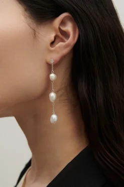 3-Pearls Earchain