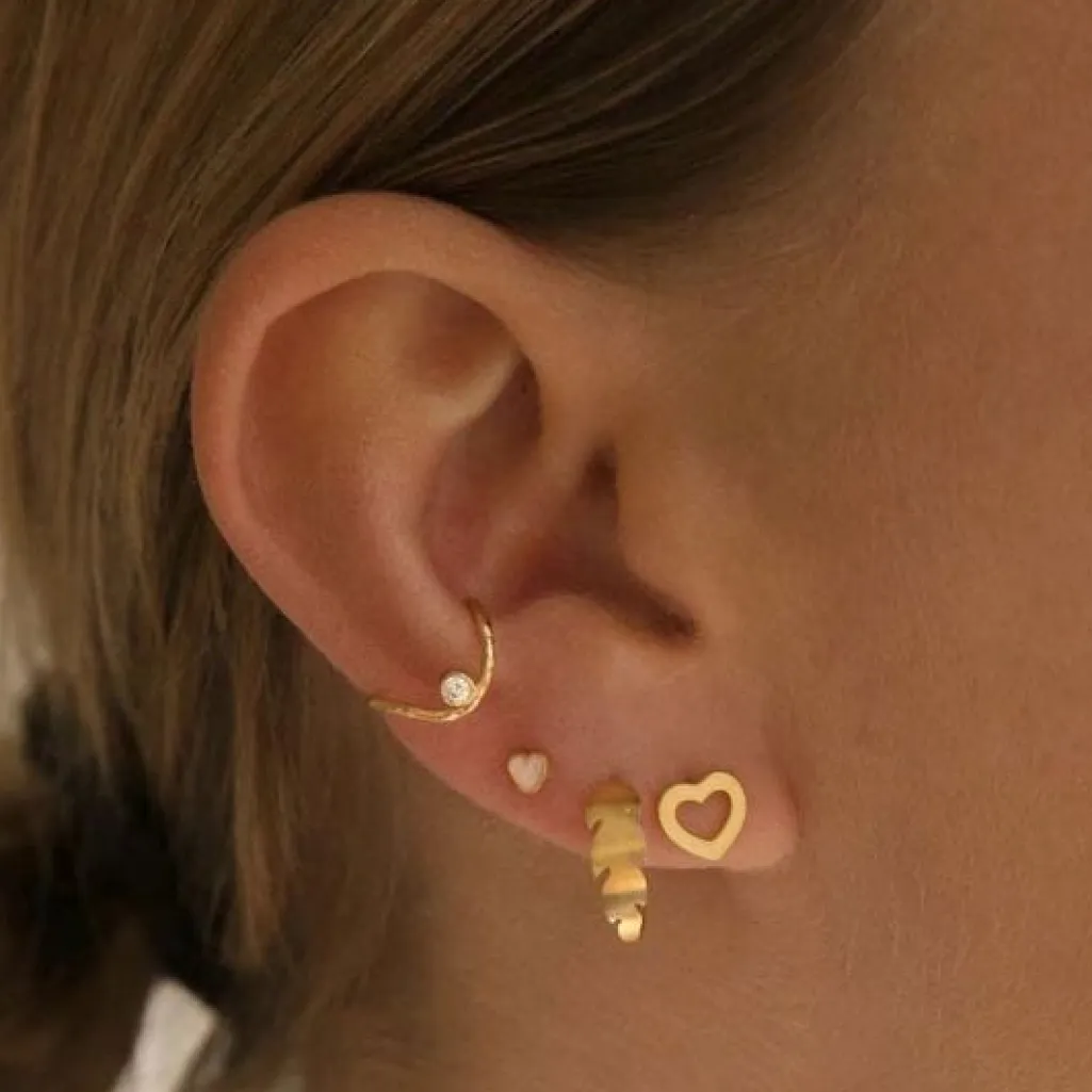 Petit Open Love Heart Earring Goldenen
