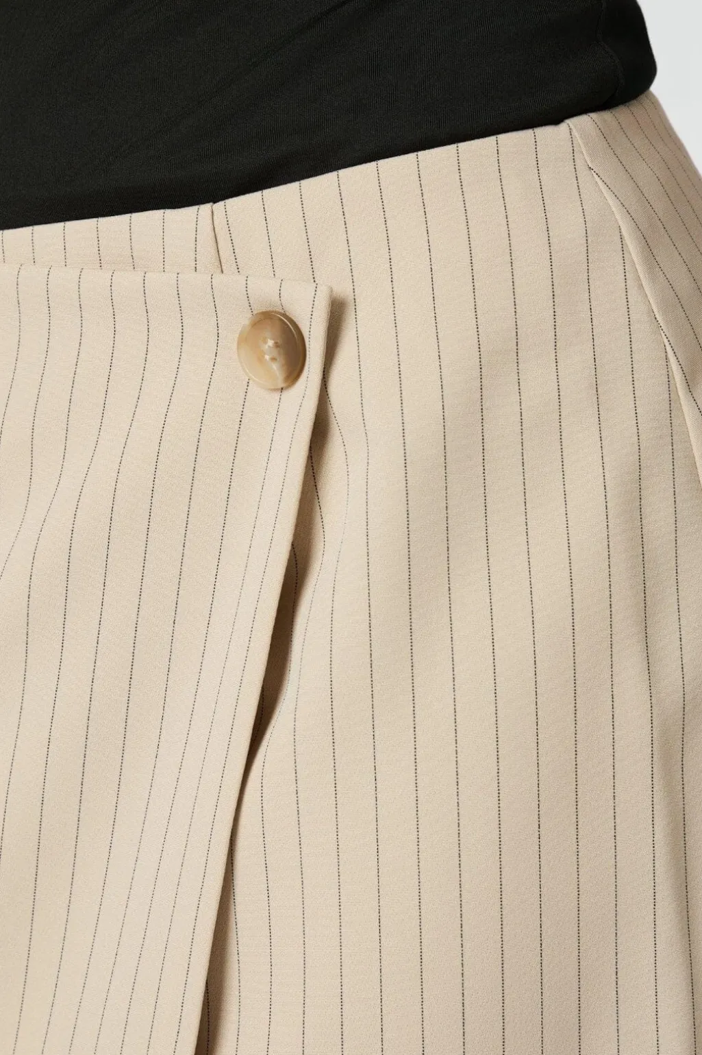 Petrani Pinstriped Skirt 165192