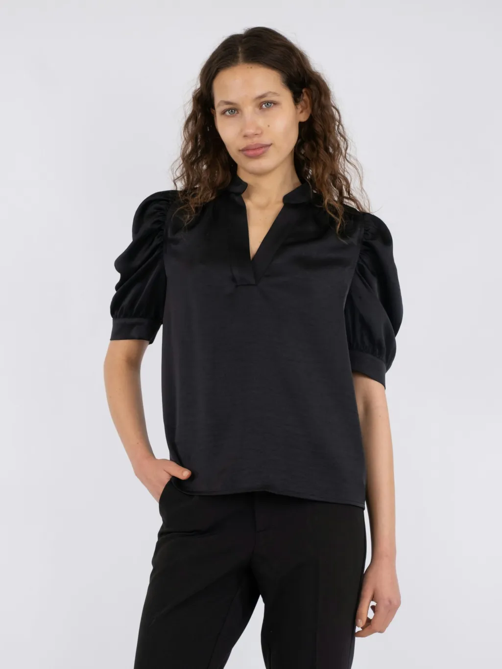 Roella Heavy Sateen Blouse