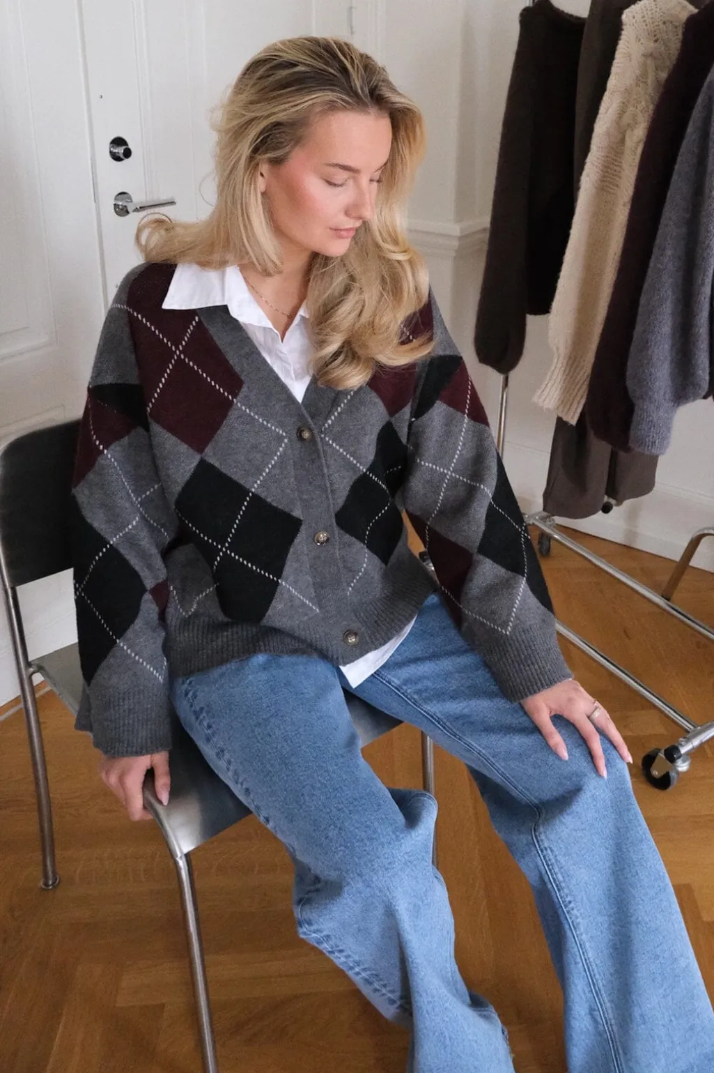 Saschaic Cardigan D076