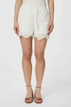 Senna Embroidery Shorts 165257