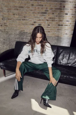 Studio Logo Sweat HL10446