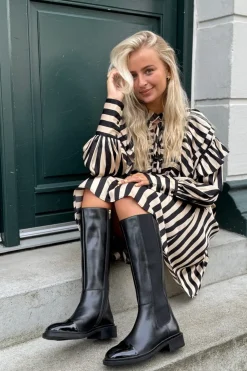 The Love Boot Patent / Toe