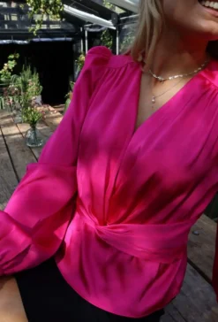 Tiki Ls Twist Blouse 22120