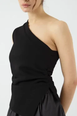 Yasvenice One Shoulder Top
