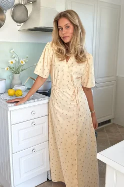 Yrsaic Maxi Dress A23849